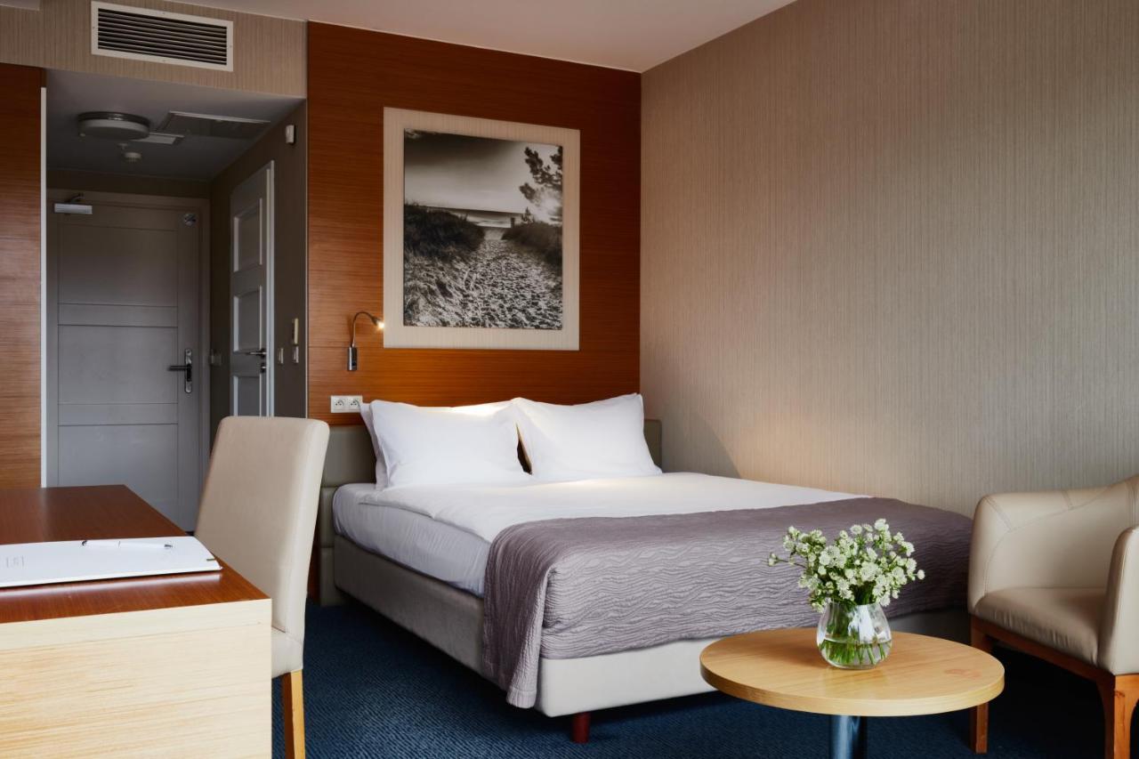 Hotel Dom Zdrojowy Resort & Spa - Destigo Hotels Jastarnia Esterno foto