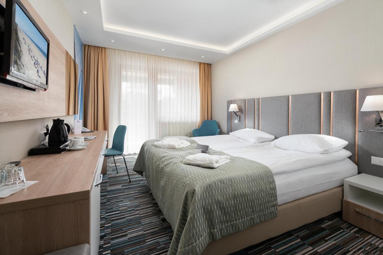 Hotel Dom Zdrojowy Resort & Spa - Destigo Hotels Jastarnia Esterno foto
