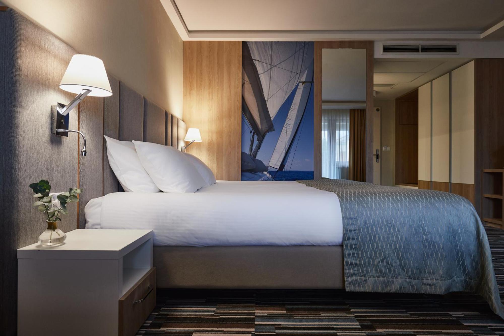 Hotel Dom Zdrojowy Resort & Spa - Destigo Hotels Jastarnia Esterno foto
