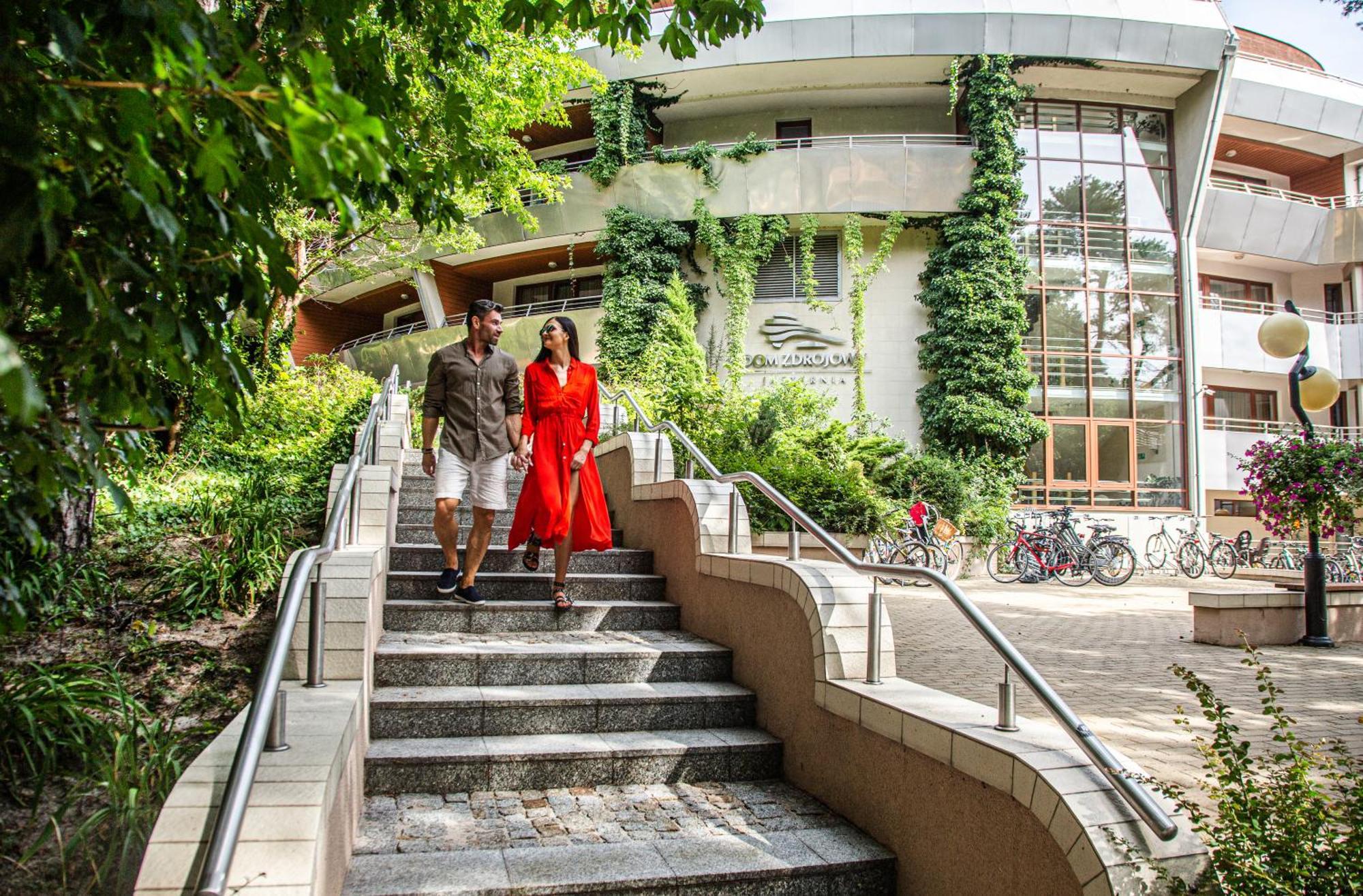 Hotel Dom Zdrojowy Resort & Spa - Destigo Hotels Jastarnia Esterno foto