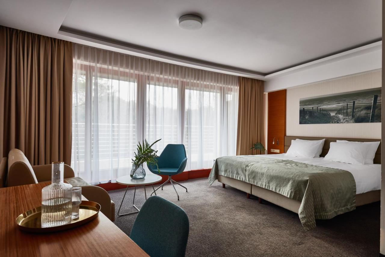 Hotel Dom Zdrojowy Resort & Spa - Destigo Hotels Jastarnia Esterno foto